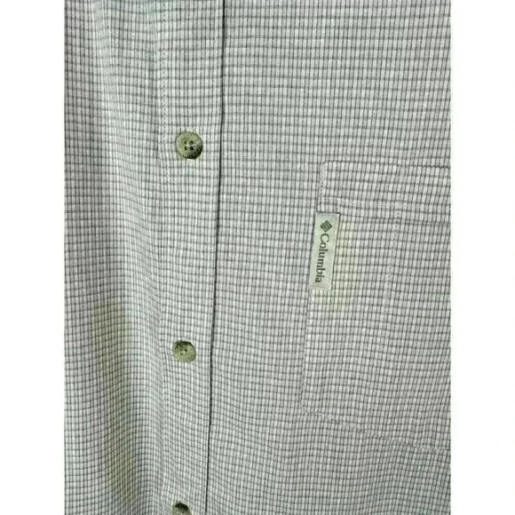 Columbia Button Up Shirt Mens XL Gray Plaid Short Sleeve Outdoors Workwear - Picture 2 of 7